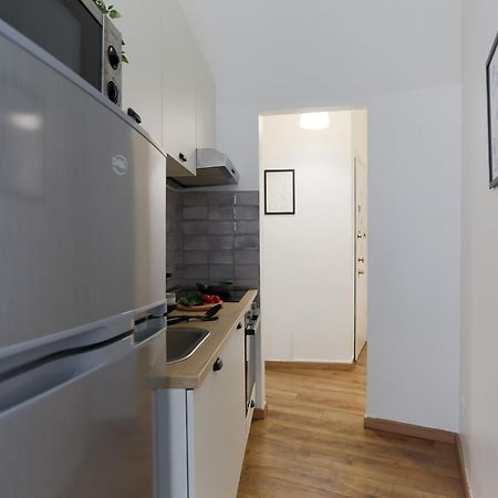 The Best Rent - Cozy Two-Bedroom Apartment Near Colonne S Lorenzo Milan Extérieur photo