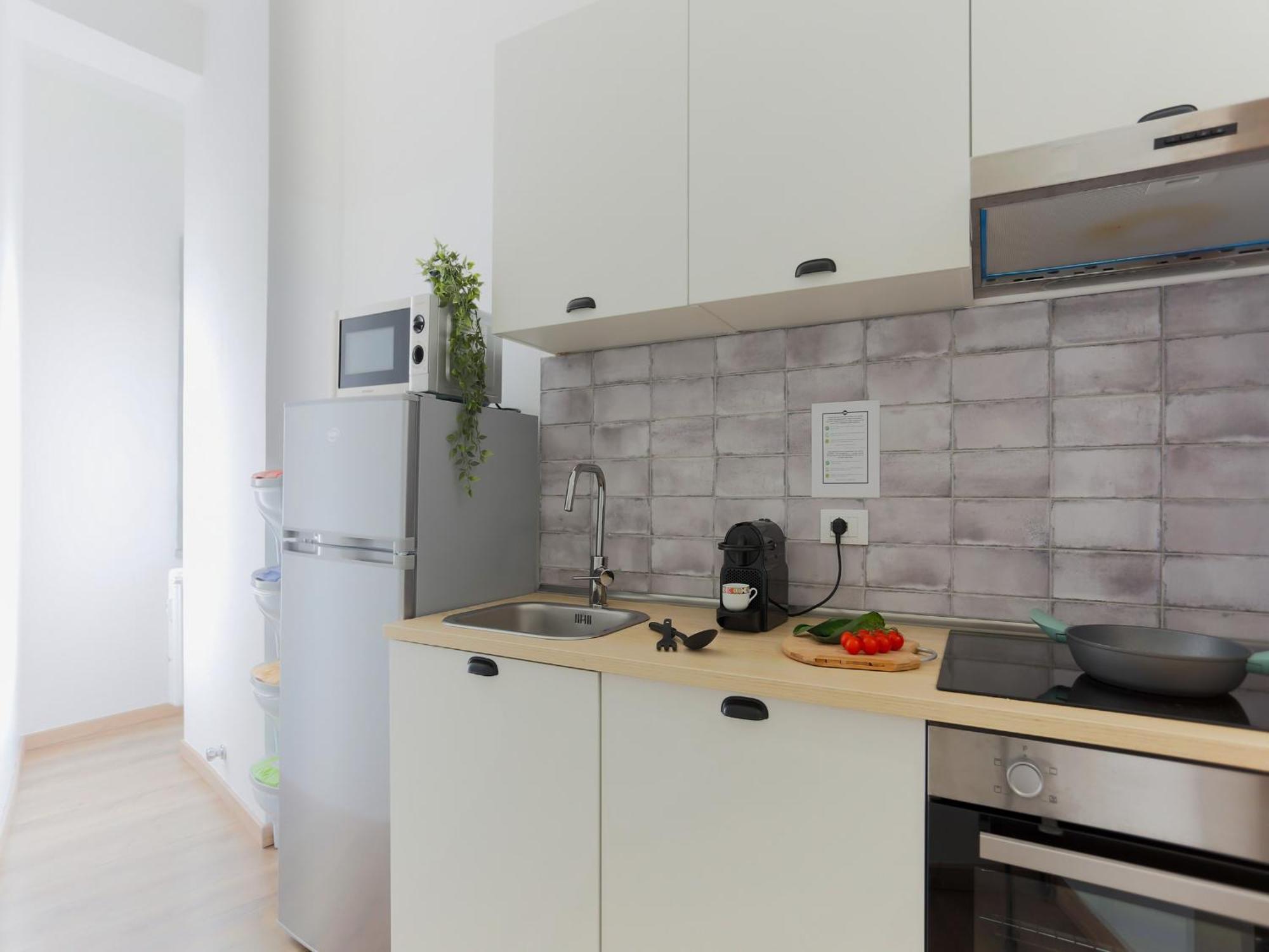 The Best Rent - Cozy Two-Bedroom Apartment Near Colonne S Lorenzo Milan Extérieur photo